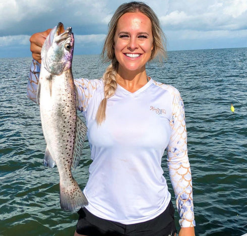 Women's V-neck Mermaid Scales Performance Shirt - KnottyTails